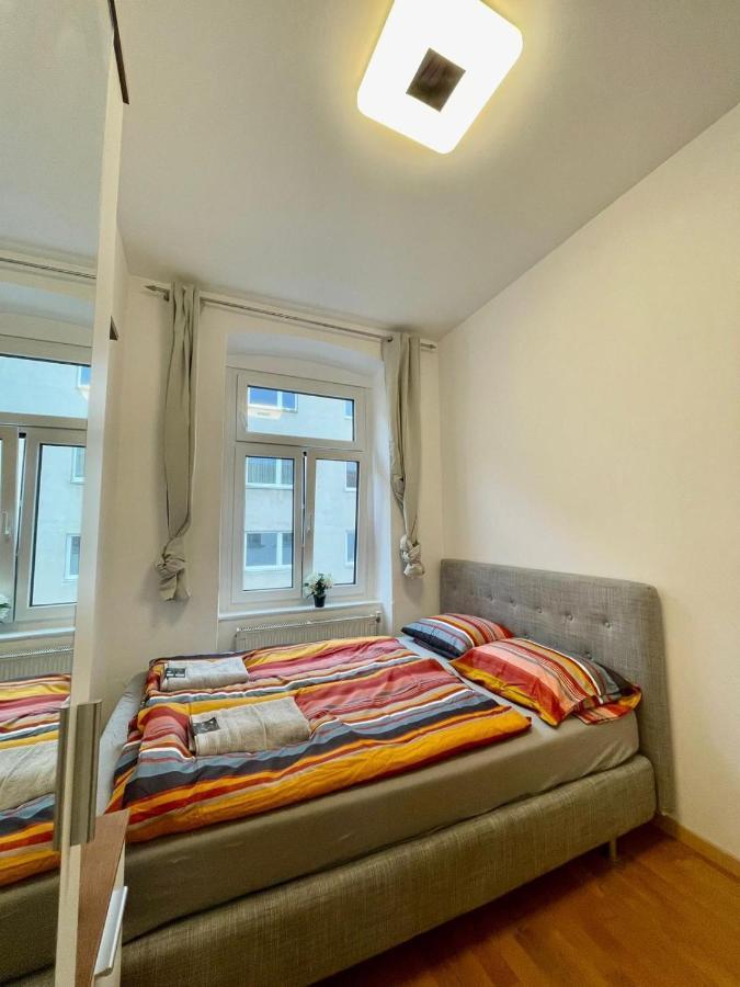 Apartamento Deluxe Studio 3P Th Viena Exterior foto