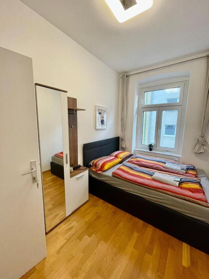 Apartamento Deluxe Studio 3P Th Viena Exterior foto