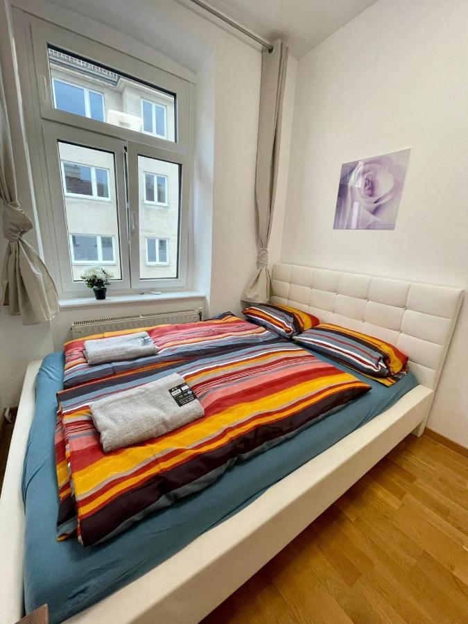 Apartamento Deluxe Studio 3P Th Viena Exterior foto
